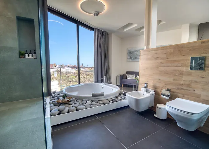 House Gallery 10 Villa *