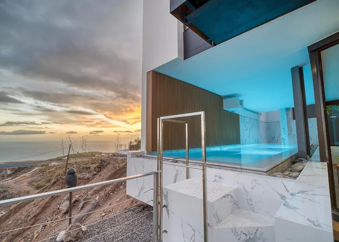 House Gallery 10 Villa