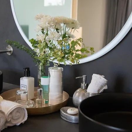 House Gallery 10 فيلة